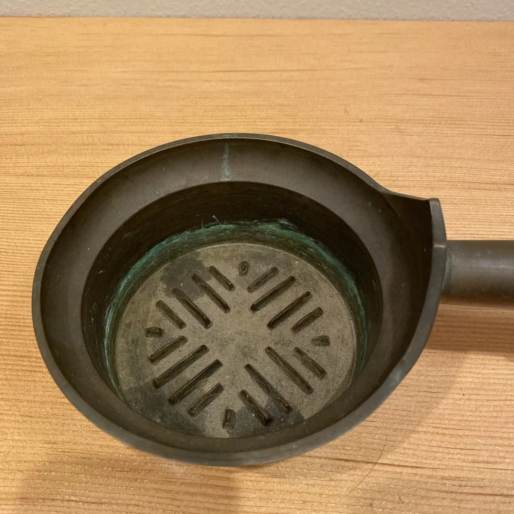 Vintage Silk Iron Pan Long Handle Green‎ Oxidation